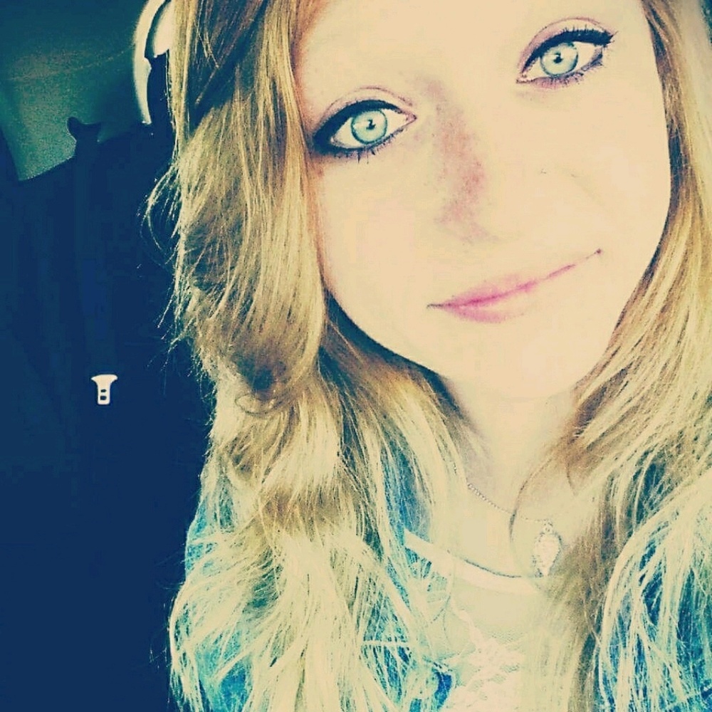 Meet your Posher, Brittany